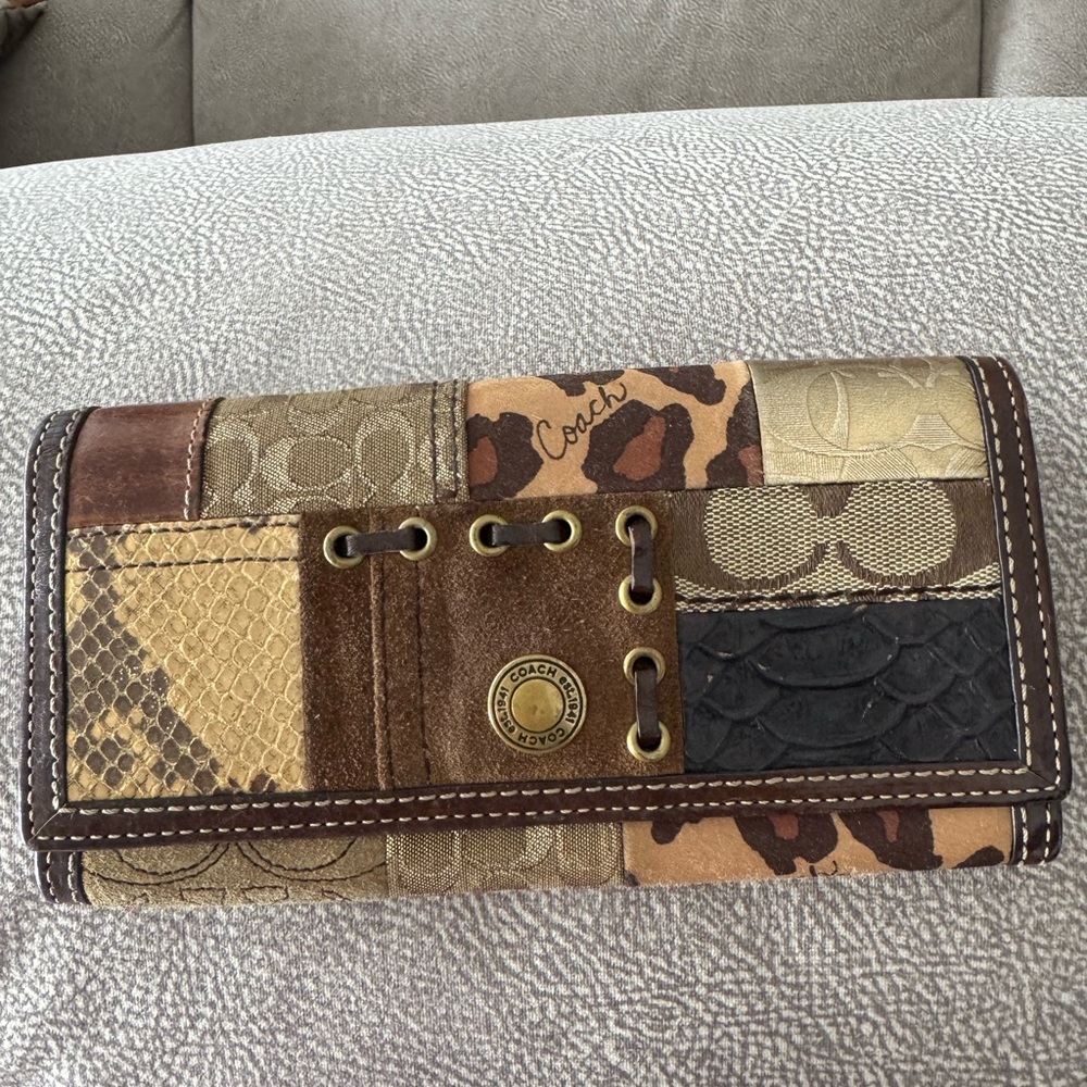 Coach legacy patchwork leather and signature canvas continental wallet